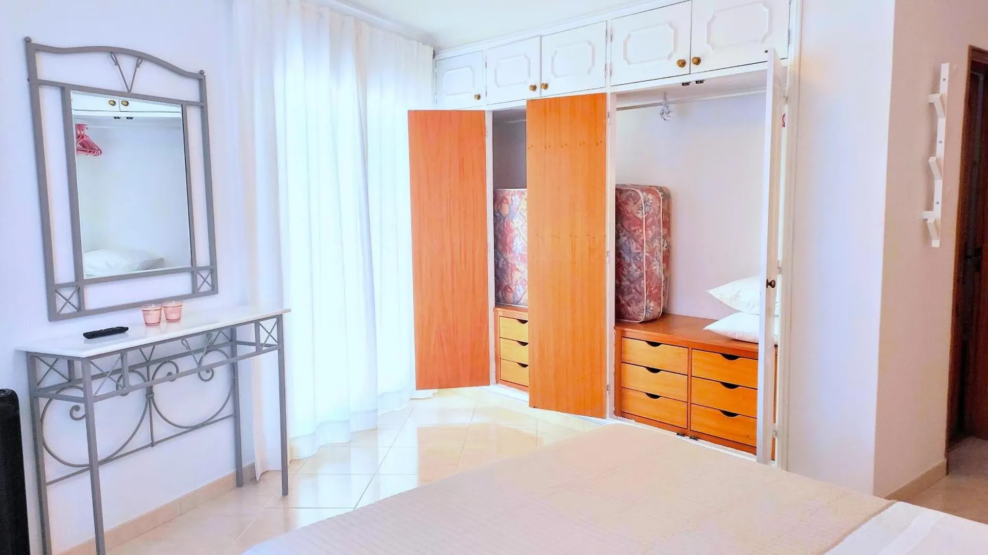 Avenue Apartment Quarteira 0*,